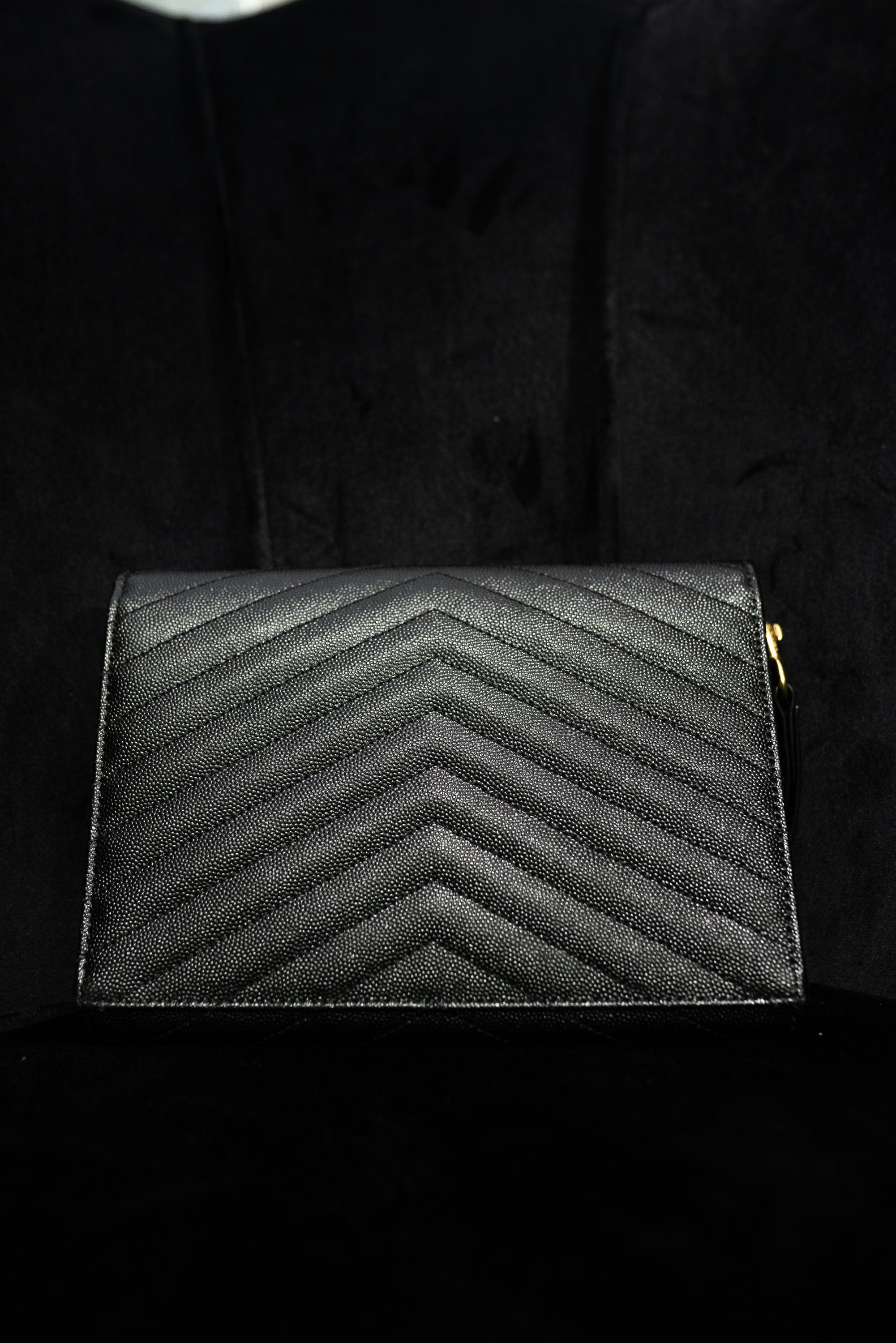 Yves Saint Laurent YSL Chevron Envelope Wristlet clutch bag - AWL2780