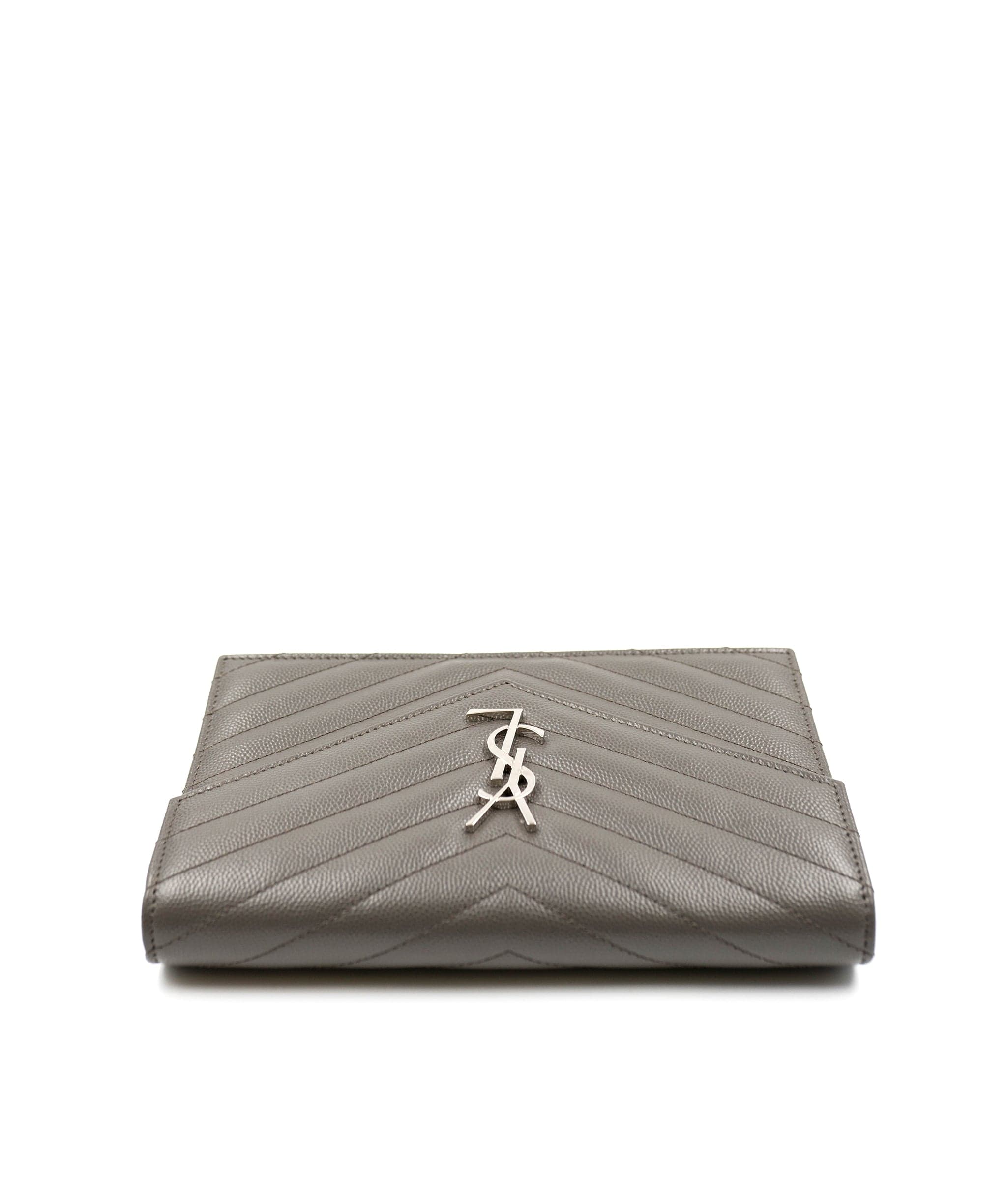 Yves Saint Laurent YSL chevron grey evelope WOC  AGL2329