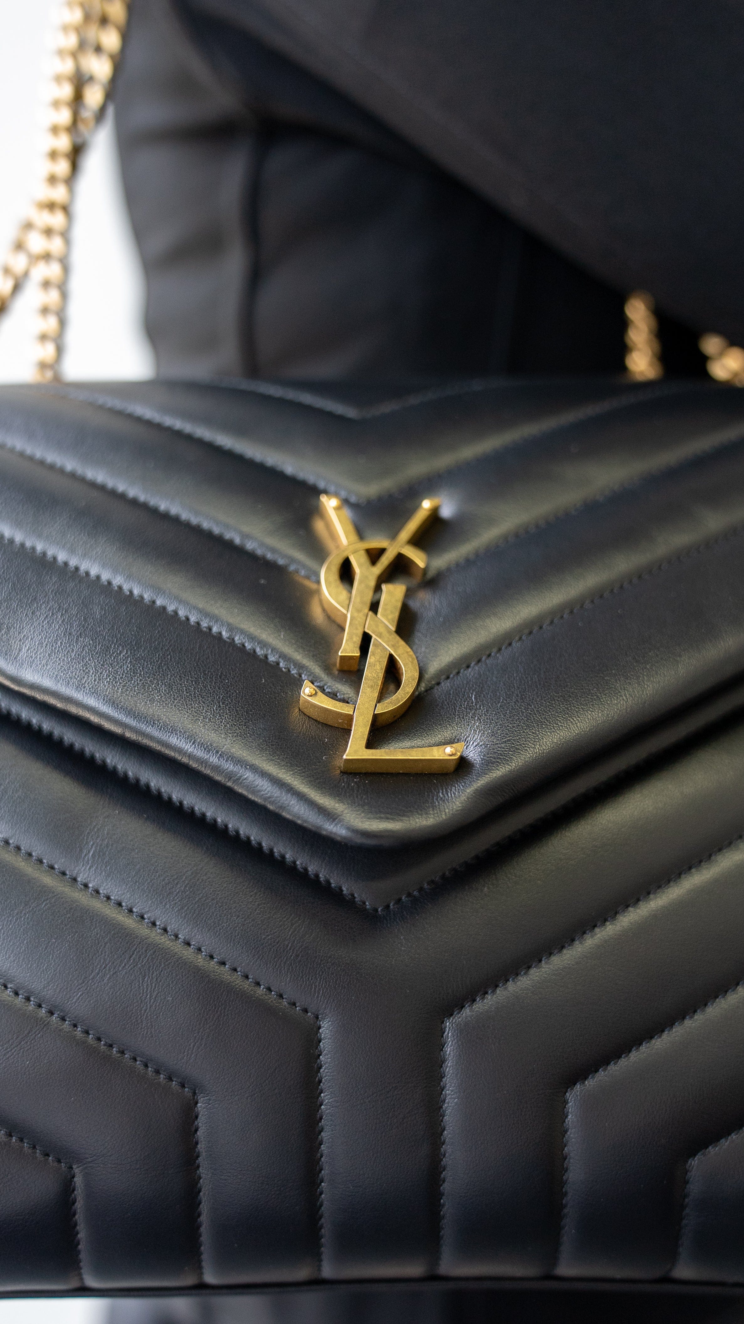 Yves Saint Laurent YSL Lou Lou Large bag RJL1800