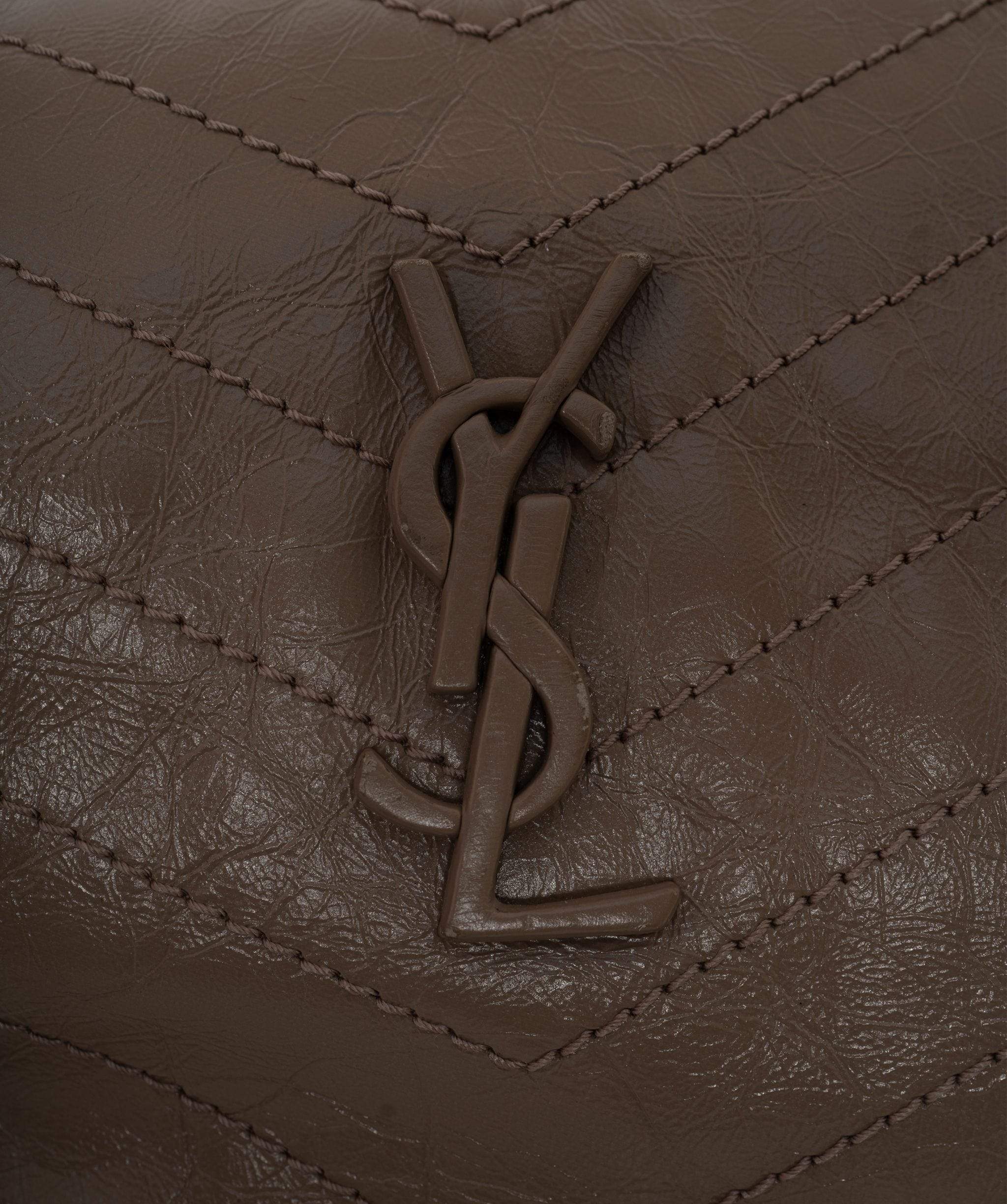 Yves Saint Laurent Ysl tote  - ADL1047